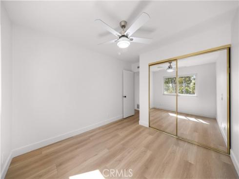 4181 Sandburg Way, Irvine, CA
