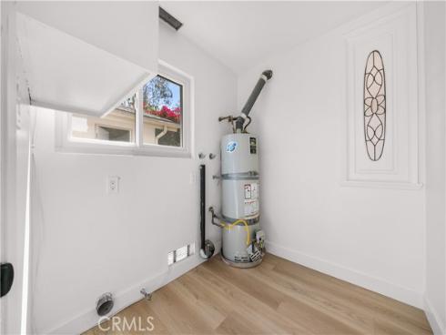 4181 Sandburg Way, Irvine, CA