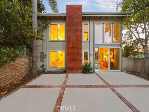 4181 Sandburg Way, Irvine, CA
