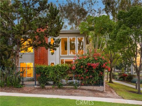 4181 Sandburg Way, Irvine, CA