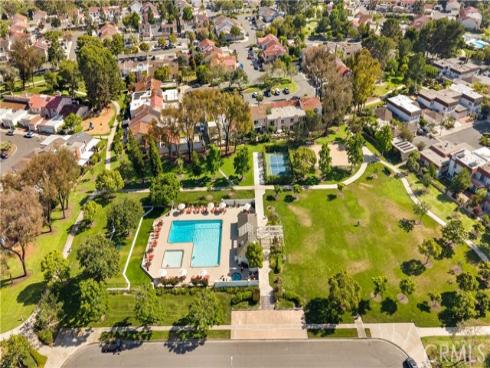 4181 Sandburg Way, Irvine, CA