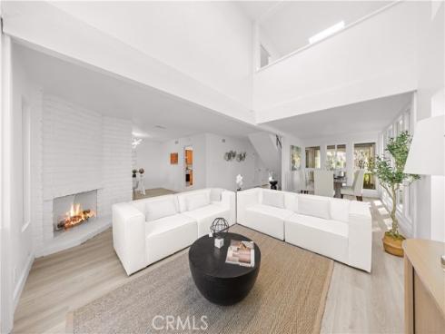 4181 Sandburg Way, Irvine, CA