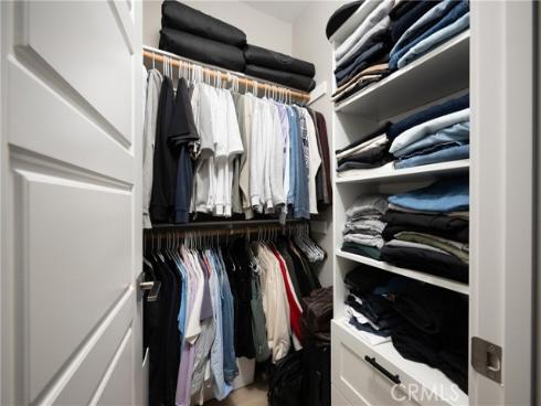 108  Cadence  , Irvine, CA