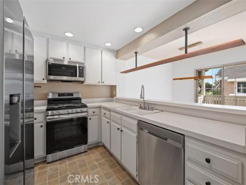 111 Greenfield , Irvine, CA