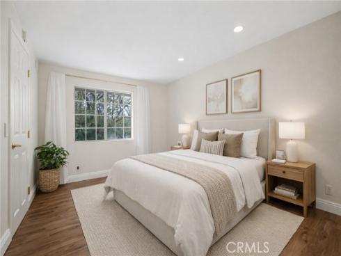 111 Greenfield , Irvine, CA