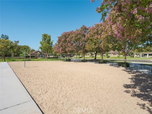 91 W Yale , Irvine, CA