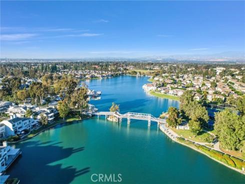 88 Greenmoor , Irvine, CA