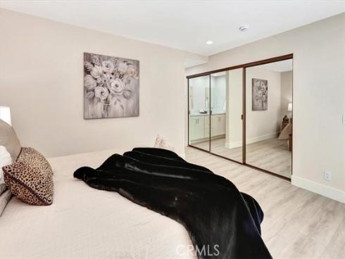 54 E Chardonnay , Irvine, CA