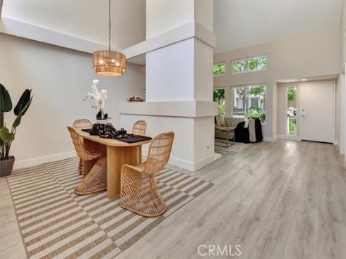 54 E Chardonnay , Irvine, CA