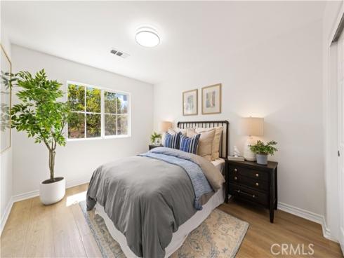 76 Trailing Vine , Irvine, CA