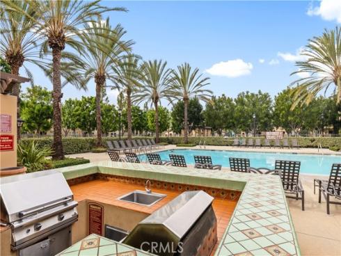 76 Trailing Vine , Irvine, CA