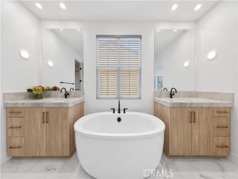 149 Somera , Irvine, CA