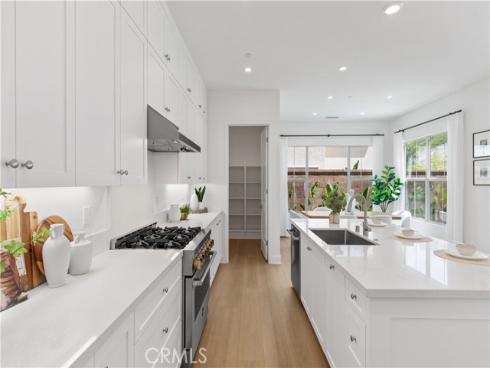 242 Maricopa , Irvine, CA