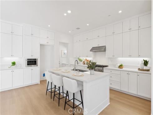 242 Maricopa , Irvine, CA