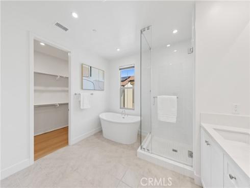 242 Maricopa , Irvine, CA