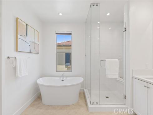 242 Maricopa , Irvine, CA