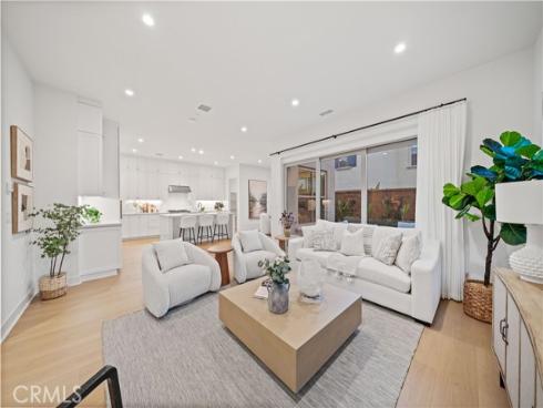 242 Maricopa , Irvine, CA
