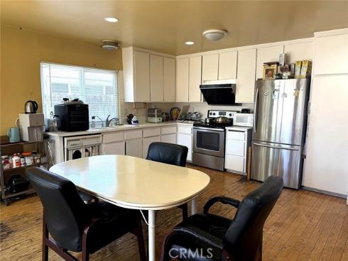 3852  Uris Ct  , Irvine, CA
