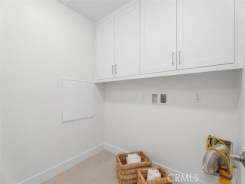 121 Bosal , Irvine, CA