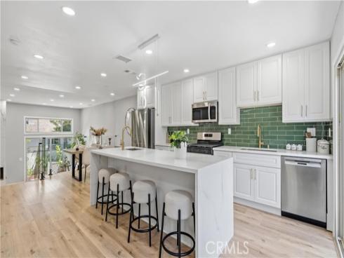 7 Sunup , Irvine, CA