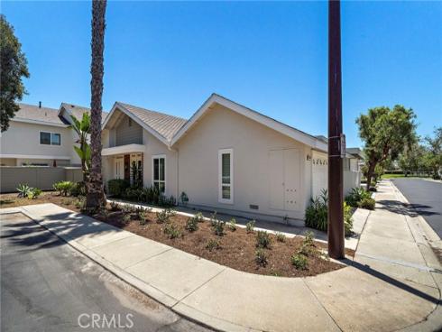 12 Nutwood , Irvine, CA
