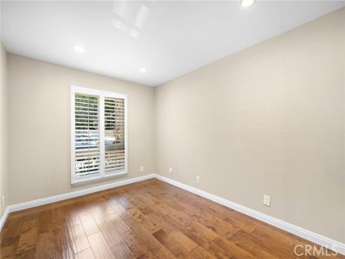 12 Nutwood , Irvine, CA