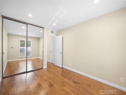 12 Nutwood , Irvine, CA