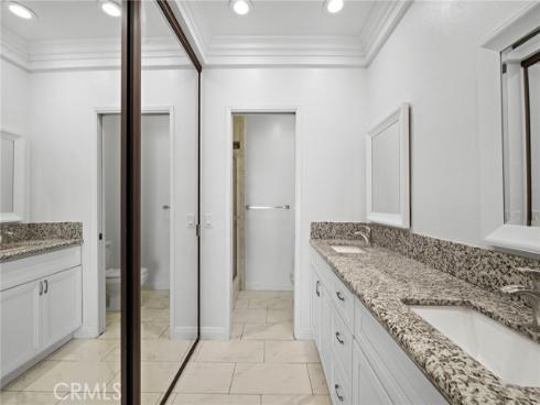 12 Nutwood , Irvine, CA