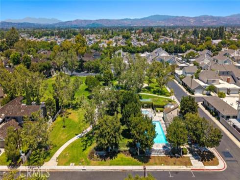12 Nutwood , Irvine, CA