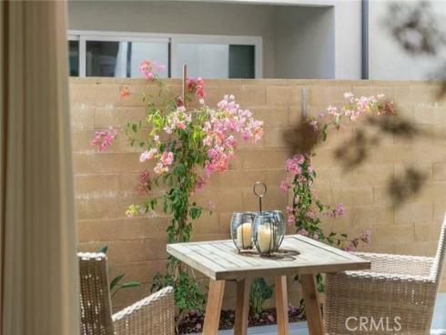 303 Baluster , Irvine, CA