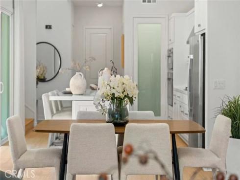 303 Baluster , Irvine, CA