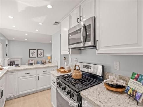 15 Bluecoat , Irvine, CA