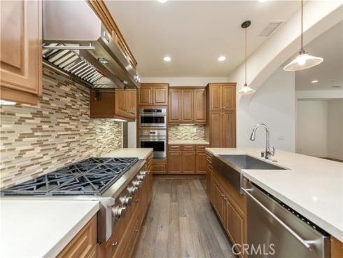 105 Tomato , Irvine, CA