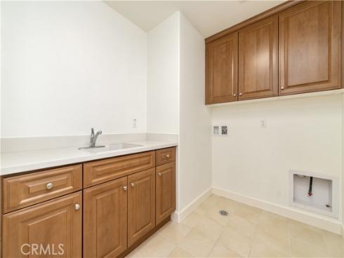 105 Tomato , Irvine, CA