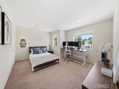 6 Bowie , Irvine, CA