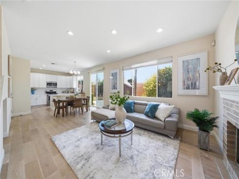 6 Bowie , Irvine, CA