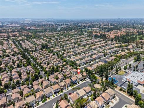 6 Bowie , Irvine, CA