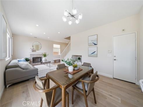 6 Bowie , Irvine, CA