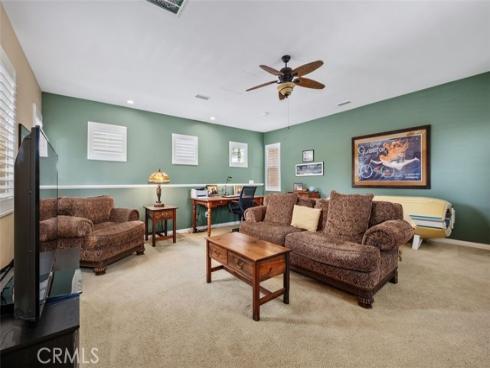 9 Petaluma , Irvine, CA