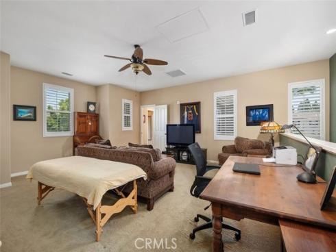 9 Petaluma , Irvine, CA