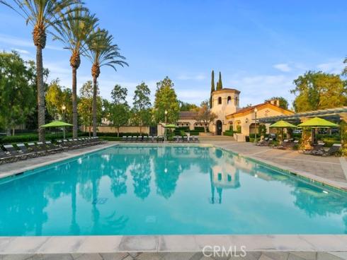 9 Petaluma , Irvine, CA