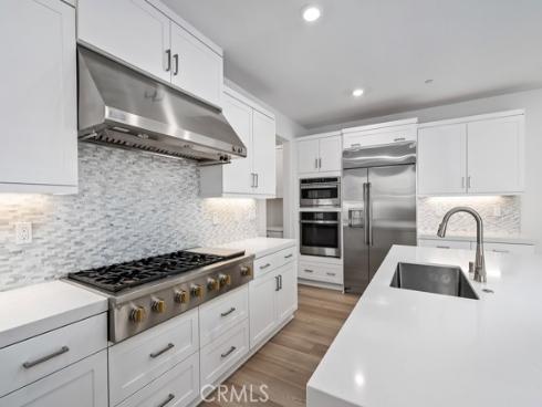 120 Zawn , Irvine, CA