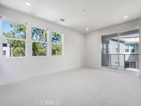 120 Zawn , Irvine, CA