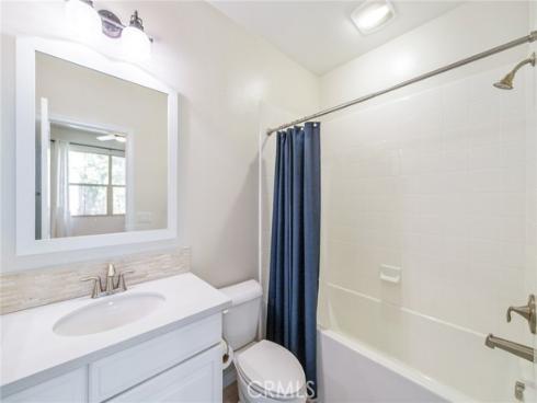 68 Rose Arch , Irvine, CA