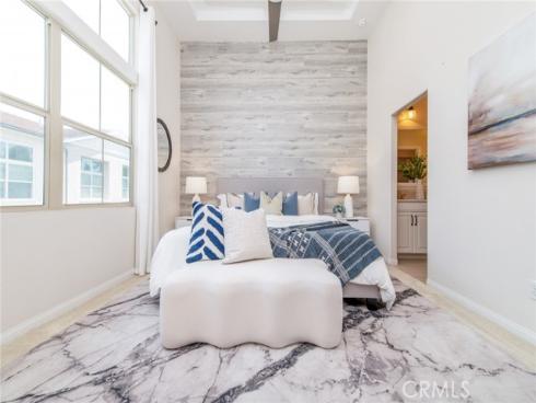 68 Rose Arch , Irvine, CA