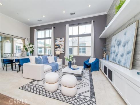 68 Rose Arch , Irvine, CA