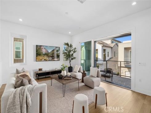 241 Proctor , Irvine, CA