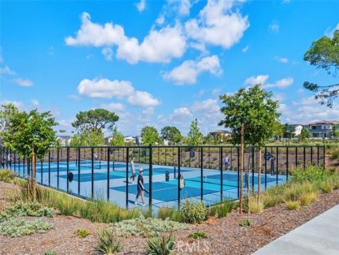 241  Proctor  , Irvine, CA