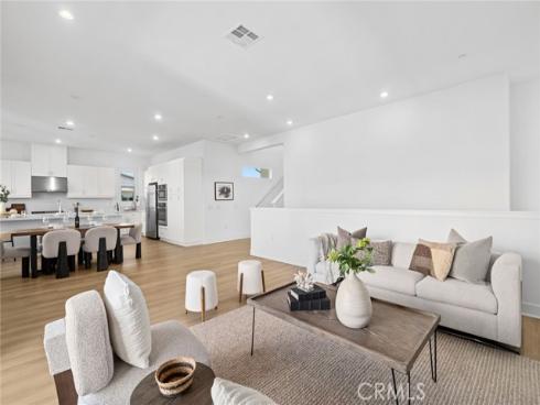 241 Proctor , Irvine, CA