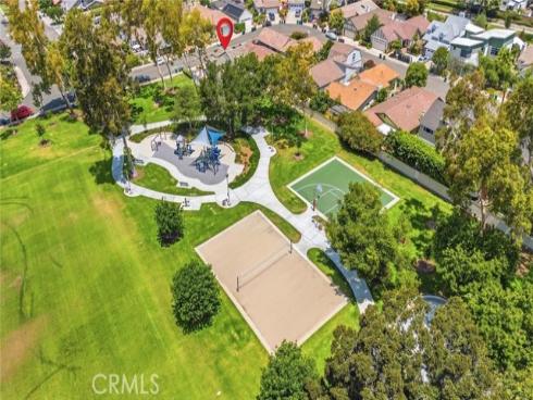 64 Bennington , Irvine, CA